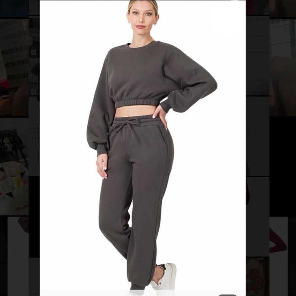 54. Zenana Dark Grey Cropped Sweatshirt & Highwaist Joggers with drawstring NWT